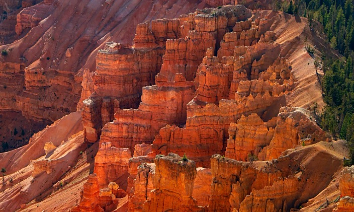 Red rock hoodoos at Cedar Breaks National Monument near Cedar City